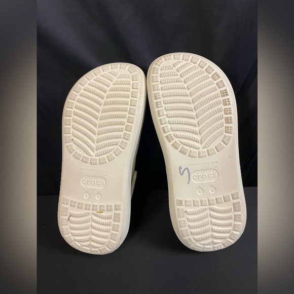 Crocs Classic Crush Slip-on Platform Clog - Bone Beige - Women’s 8 - Picture 4 of 9